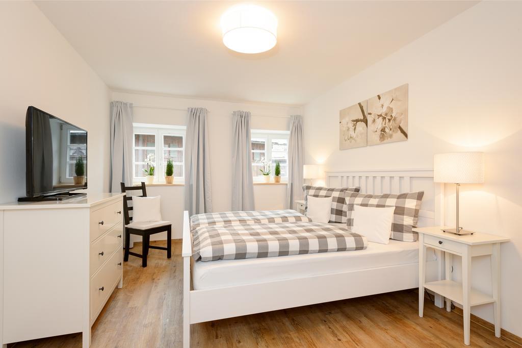 "Viktoria Apartments" - Annehmlichkeiten Von 4-Sterne Familien-Und Wellnesshotel Viktoria Koennen Mitgenutzt Werden Oberstdorf Ruang foto